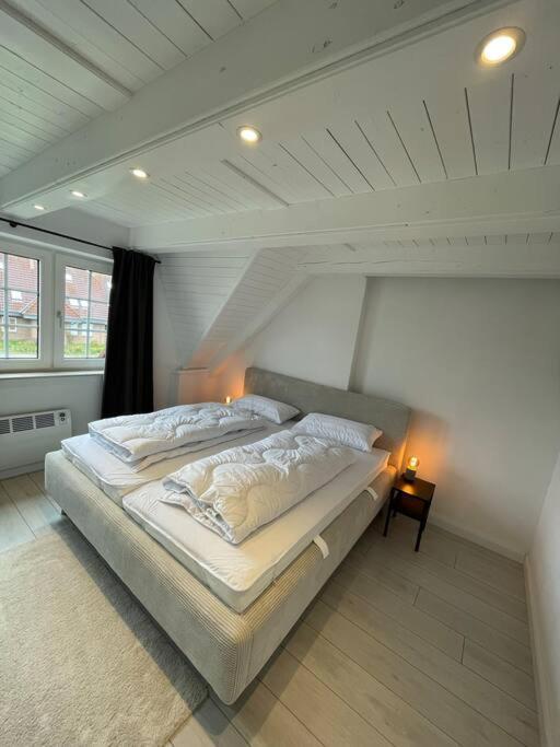 Nordseetraum - Ferienhaus Wolke フリードリッヒシュコオク エクステリア 写真